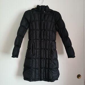 The North Face 550 Women's Long Down Hooden Parka Size XS Black